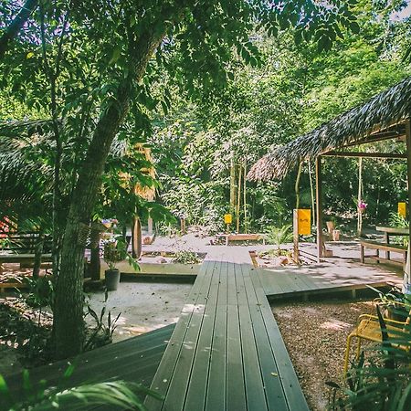 Vila De Alter Pousada Boutique Amazonia 알테르 두 차오 외부 사진